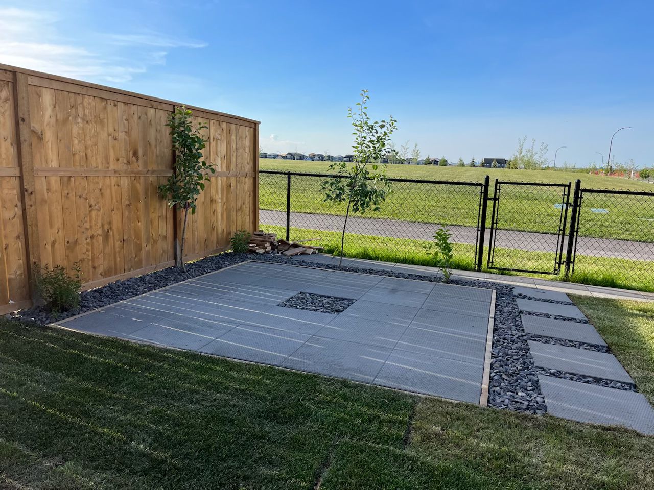Deck Building project in Calgary β photo 2