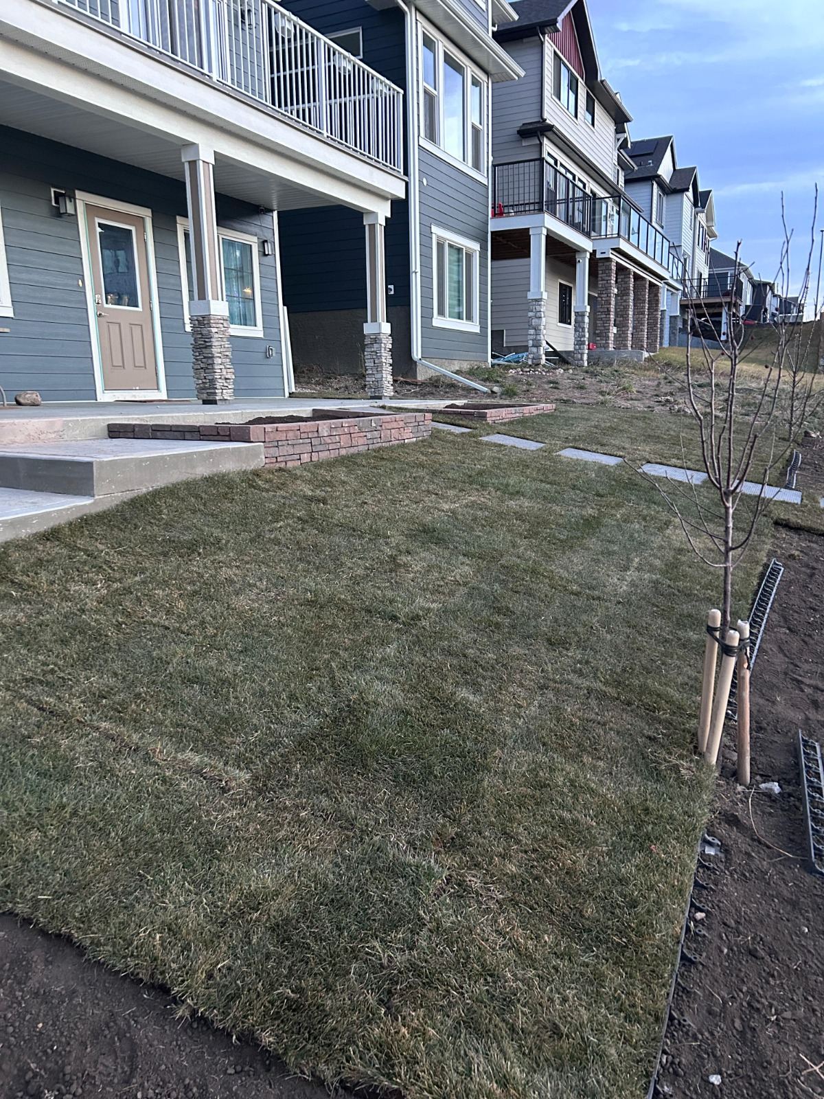 Deck Building project in Calgary β photo 10